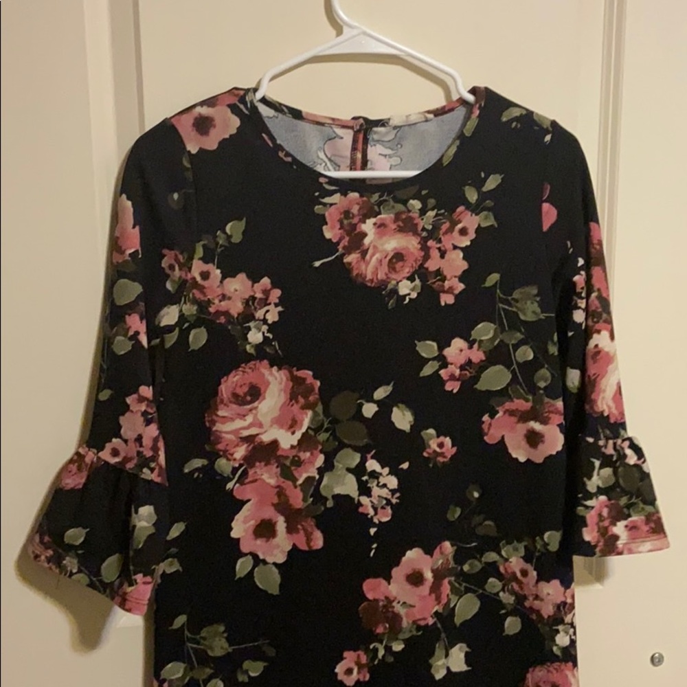 Black flower pattern midi dress